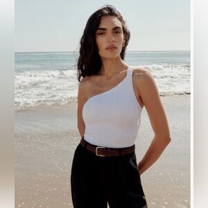 Reformation Holly Linen Top- white